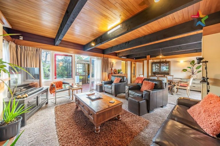 Photo of property in 20 Wai-iti Crescent, Woburn, Lower Hutt, 5010