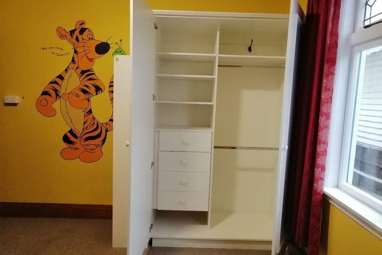 Photo of property in 110 Waiwhetu Road, Waterloo, Lower Hutt, 5011