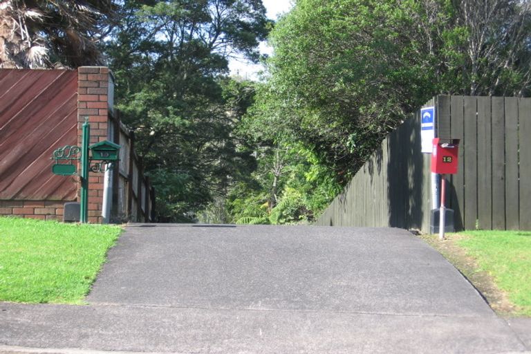 Photo of property in 10 Hydra Place, Glen Eden, Auckland, 0602