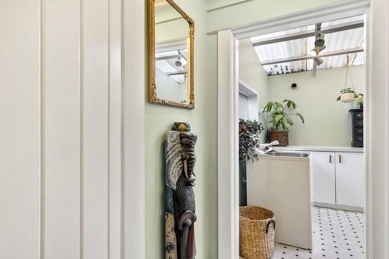 Photo of property in 68 Forfar Street, Clyde Hill, Dunedin, 9011