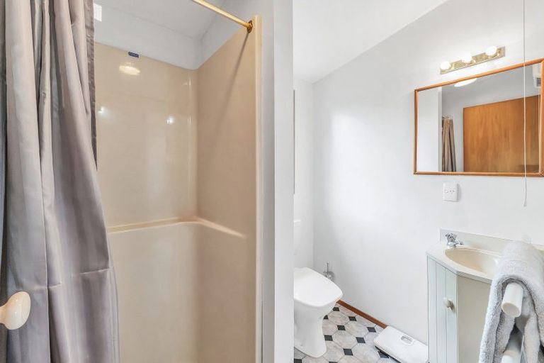 Photo of property in 16 Mountain View Place, Leeston, 7632