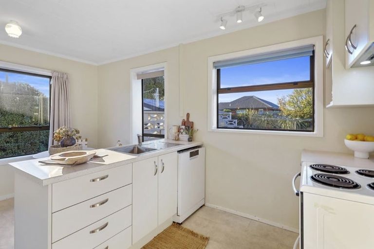 Photo of property in 24 Matangi Street, Hei Hei, Christchurch, 8042