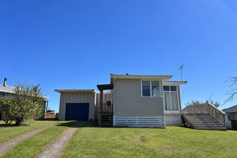 Photo of property in 2 Kelgary Place, Wellsford, 0900