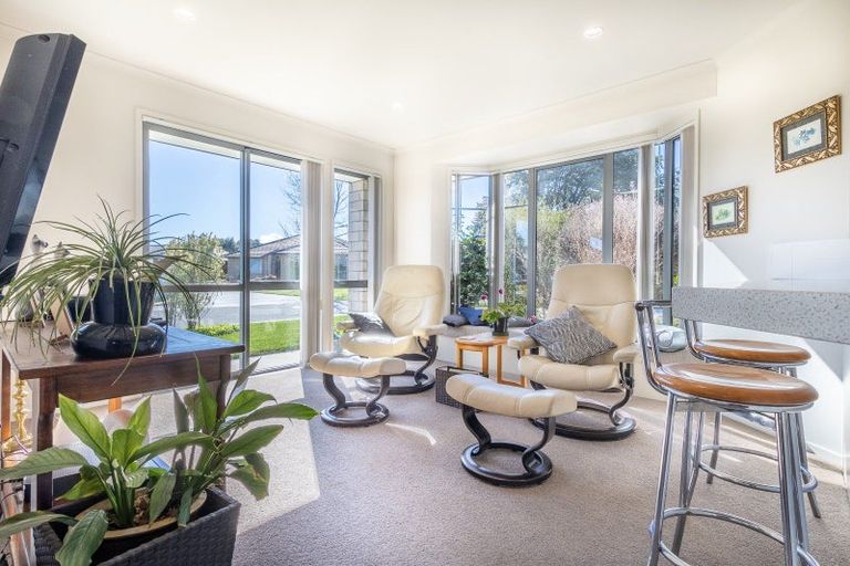 Photo of property in 2 Henry Bell Close, Leamington, Cambridge, 3432