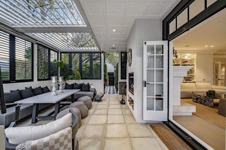 Photo of property in 168 Orakei Road, Remuera, Auckland, 1050