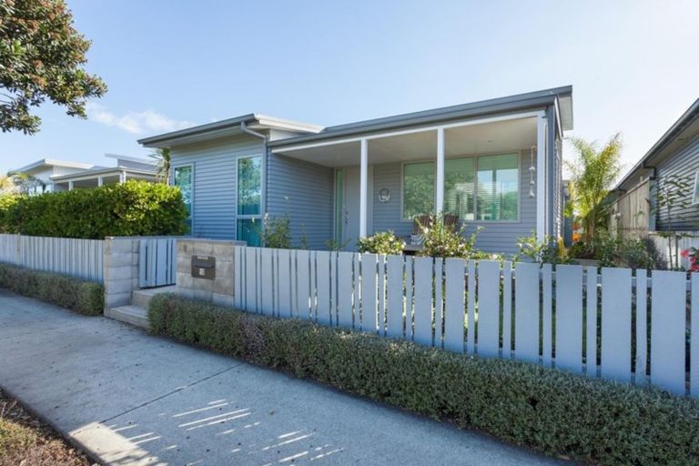 Photo of property in 12 Coprosma Close, Papamoa Beach, Papamoa, 3118
