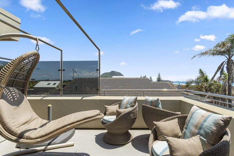 Photo of property in 2/134 Marine Parade, Mount Maunganui, 3116