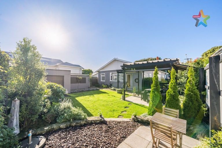 Photo of property in 35 Cuba Street, Petone, Lower Hutt, 5012