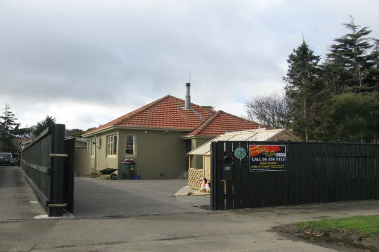 Photo of property in 183 Ruahine Street, Roslyn, Palmerston North, 4414