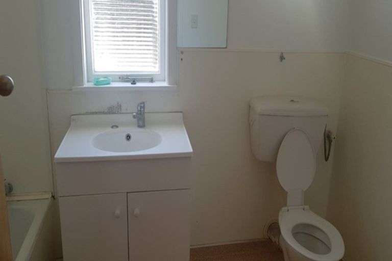 Photo of property in 1/5 Allen Avenue, Papatoetoe, Auckland, 2025