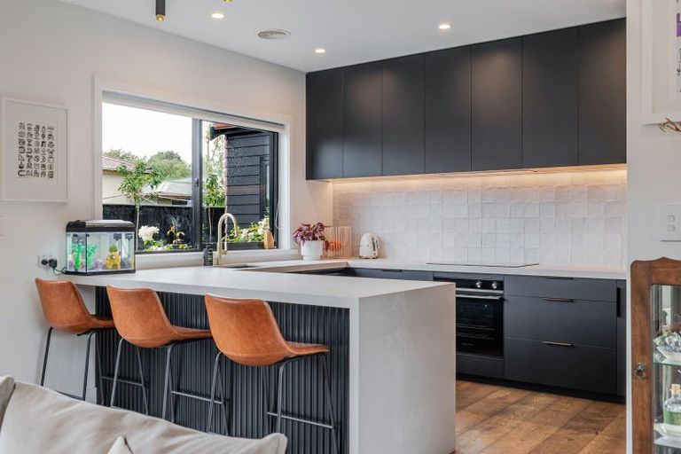 Photo of property in 65 Stanley Avenue, Palmerston North, 4414