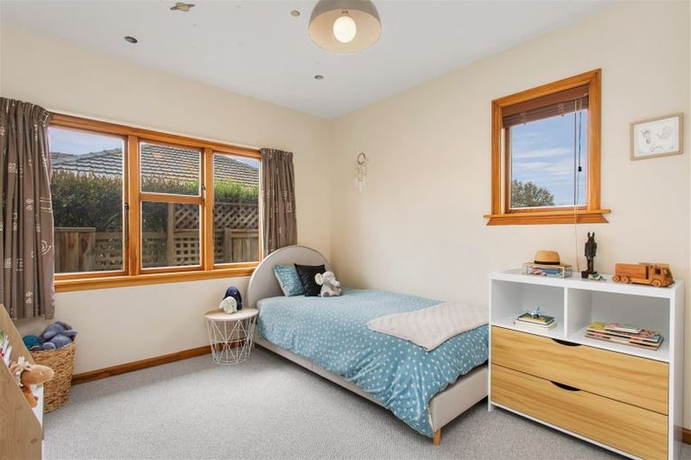 Photo of property in 260 Ilam Road, Burnside, Christchurch, 8053