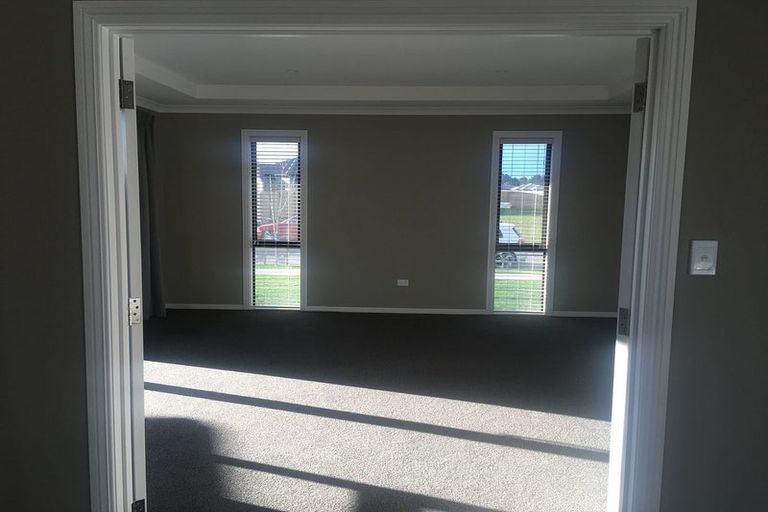 Photo of property in 64 Watkins Drive, Rangiora, 7400