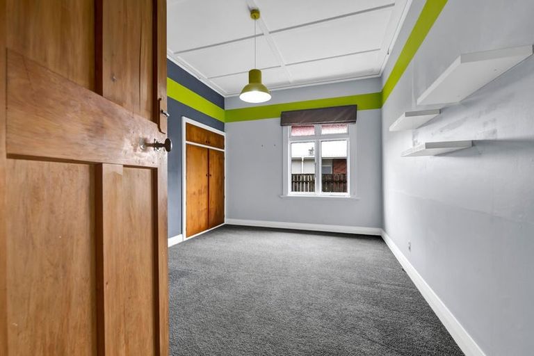 Photo of property in 10 Cameron Street, Hawera, 4610