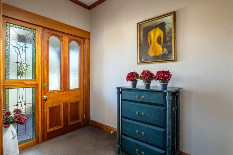 Photo of property in 117 Carrington Street, Lower Vogeltown, New Plymouth, 4310