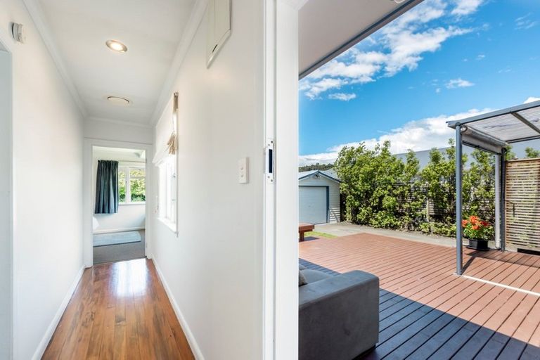 Photo of property in 96 Parkers Road, Tahunanui, Nelson, 7011