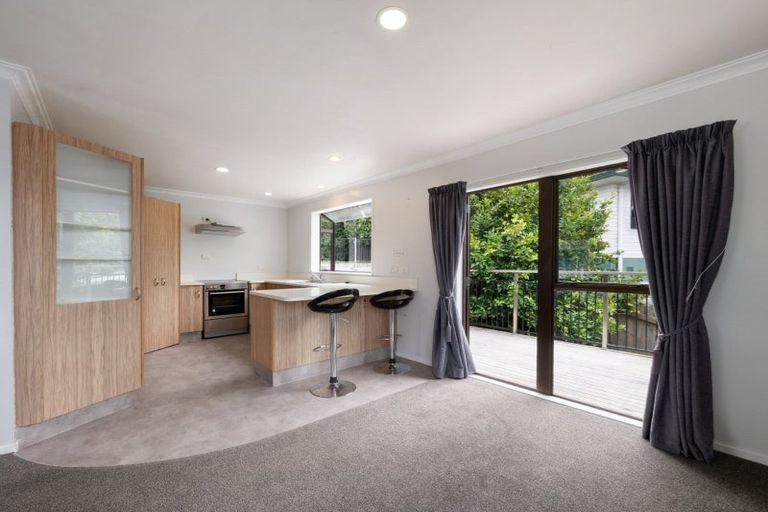 Photo of property in 10 Herald Way, Welcome Bay, Tauranga, 3112