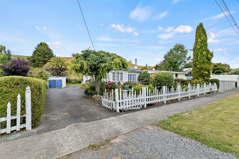 Photo of property in 45 Goldfinch Street, Taihape, 4720