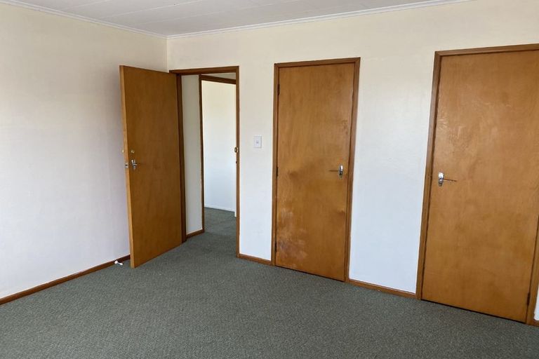 Photo of property in 1/1013 Duke Street, Mahora, Hastings, 4120