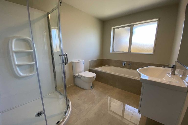 Photo of property in 6 Ranby Place, Woodend, 7610