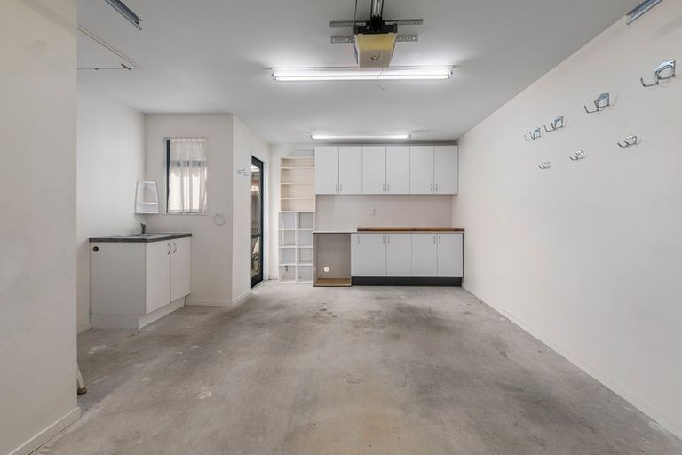 Photo of property in 3 Heather Place, Picton, 7220