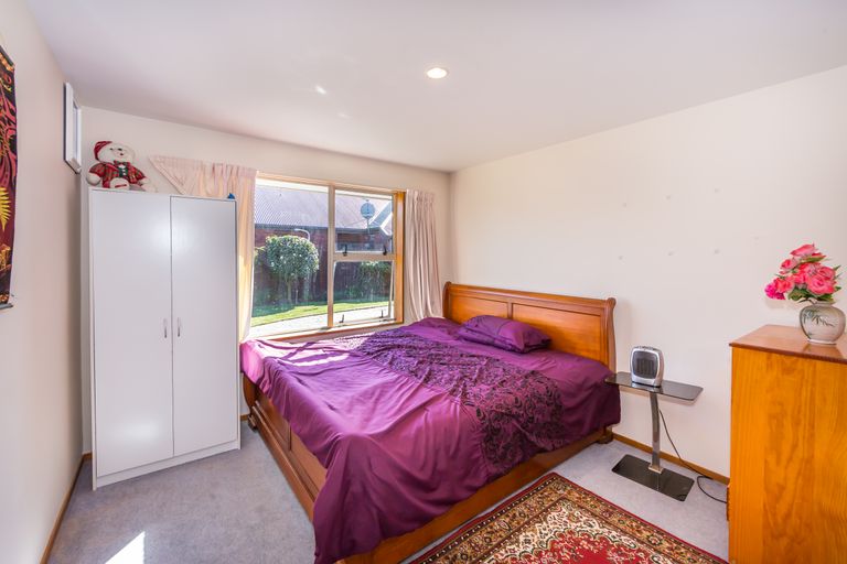 Photo of property in 57 Shenley Drive, Belfast, Christchurch, 8051