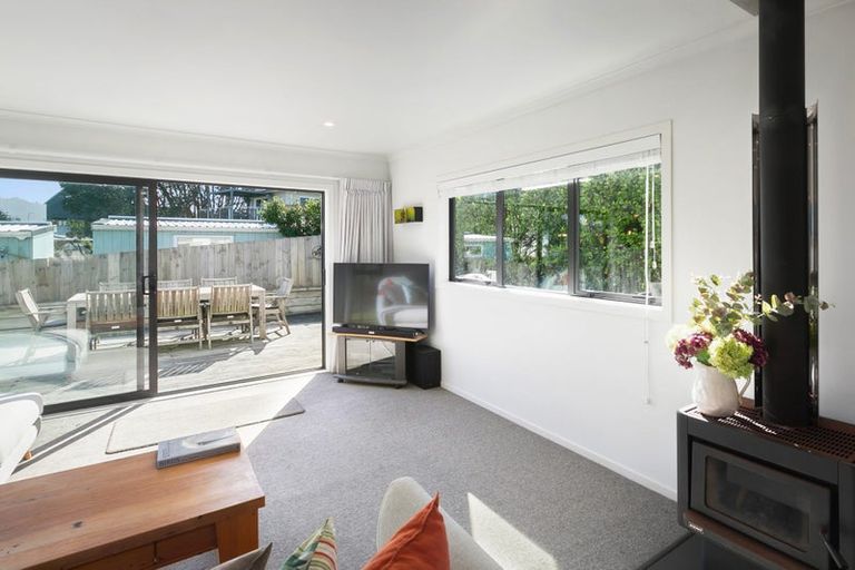 Photo of property in 10a Seaforth Road, Waihi Beach, 3611