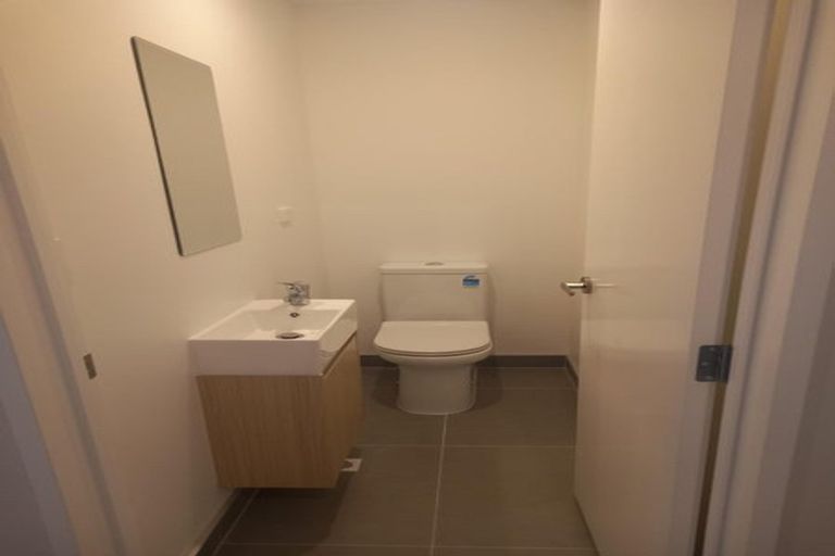 Photo of property in 58 Tukari Lane, Mangere Bridge, Auckland, 2022