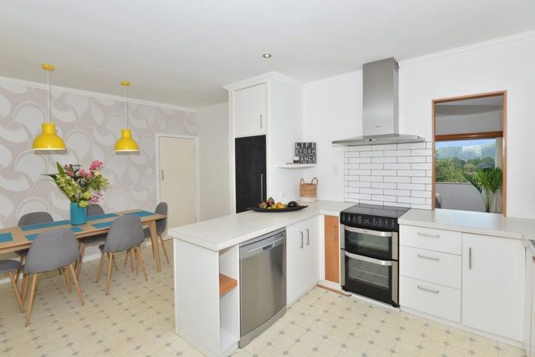 Photo of property in 65 Fourth Avenue, Woodhill, Whangarei, 0110