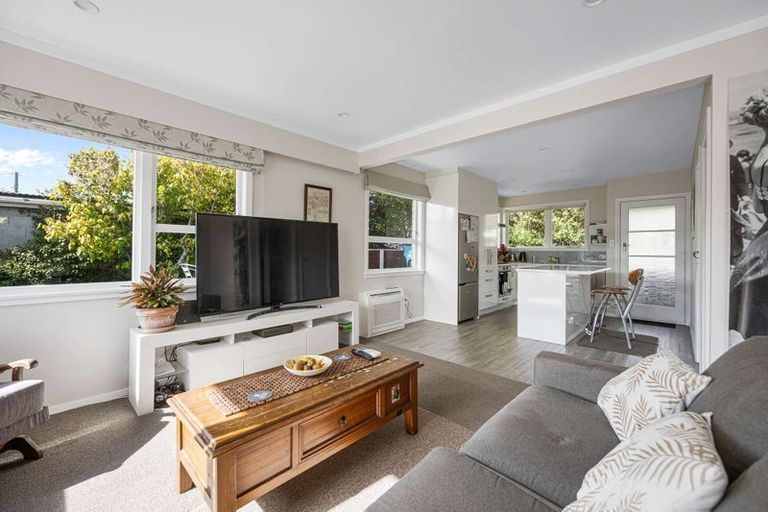 Photo of property in 1/8 Derwent Lee Grove, Epuni, Lower Hutt, 5011