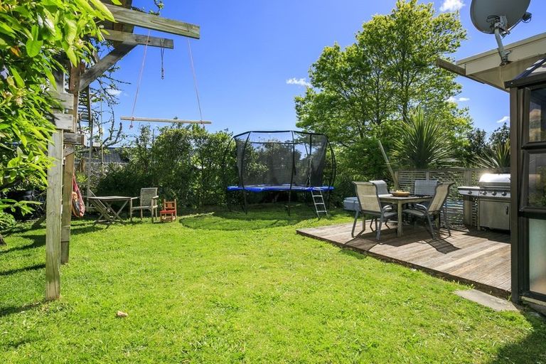 Photo of property in 2/8a Harley Road, Hauraki, Auckland, 0622