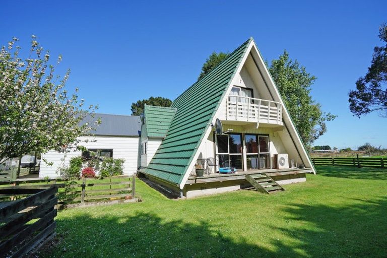 Photo of property in 243 Curran Road, Otatara, Invercargill, 9879