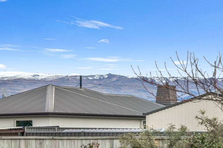 Photo of property in 79 Larch Crescent, Alexandra, 9320