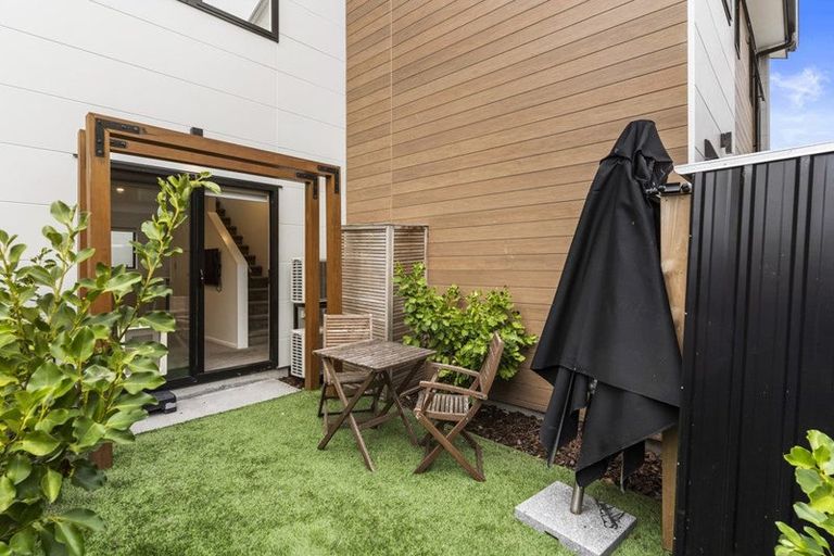 Photo of property in 4/41 Kervil Avenue, Te Atatu Peninsula, Auckland, 0610