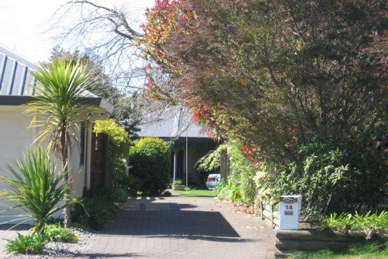 Photo of property in 2/14 Ngamotu Road, Taupo, 3330