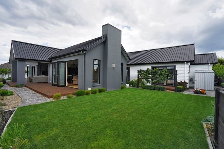 Photo of property in 71 Roy Hilton Drive, Flagstaff, Hamilton, 3210