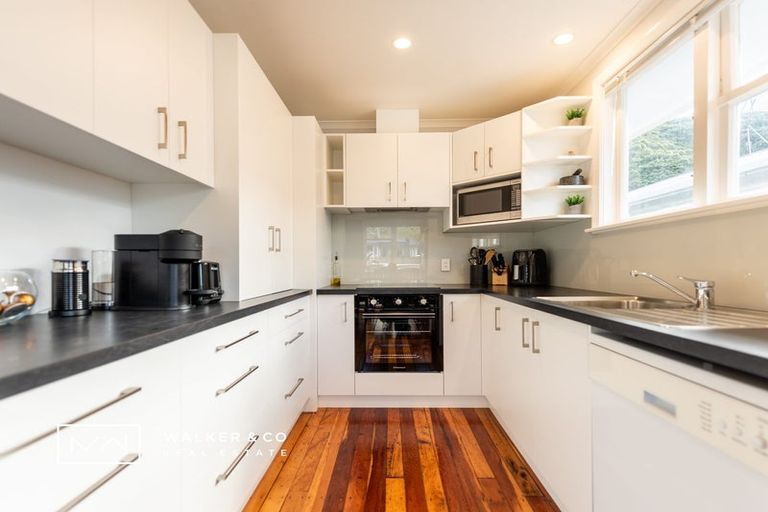 Photo of property in 84 Black Beech Street, Birchville, Upper Hutt, 5018