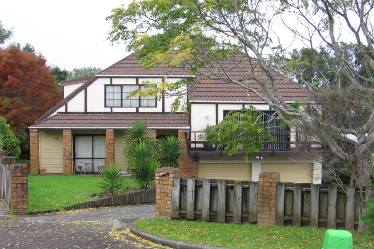 Photo of property in 6 Spruce Place, Totara Heights, Auckland, 2105