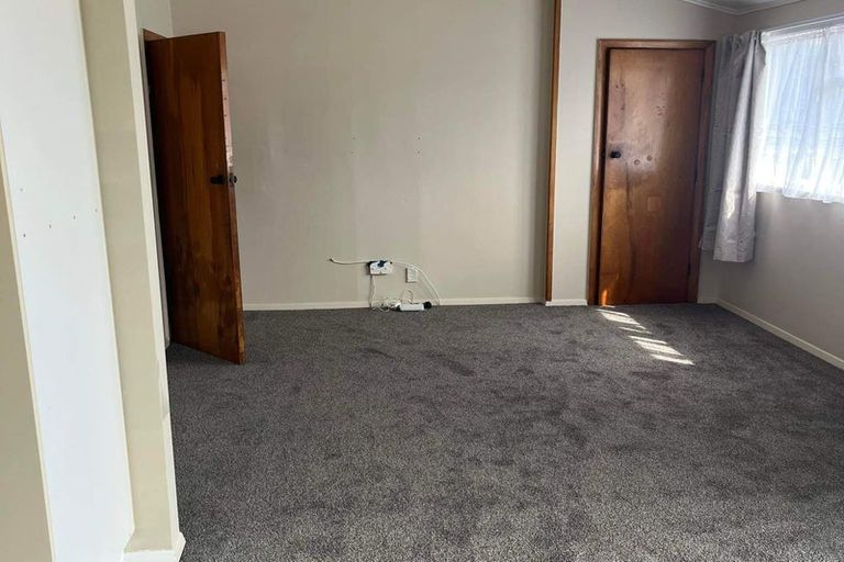 Photo of property in 7a Hampshire Street, Cannons Creek, Porirua, 5024