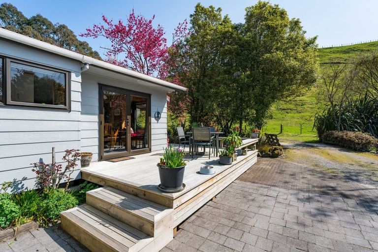 Photo of property in 202 Whangamata Road, Kinloch, Taupo, 3377