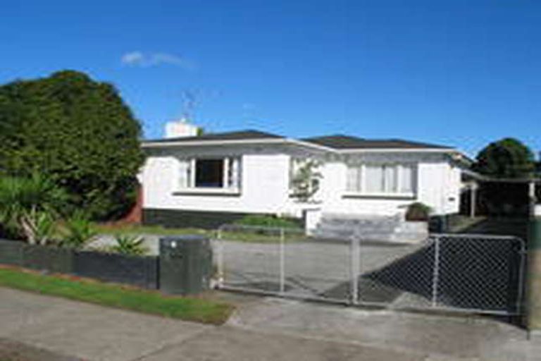 Photo of property in 20 Beatty Road, Pukekohe, 2120