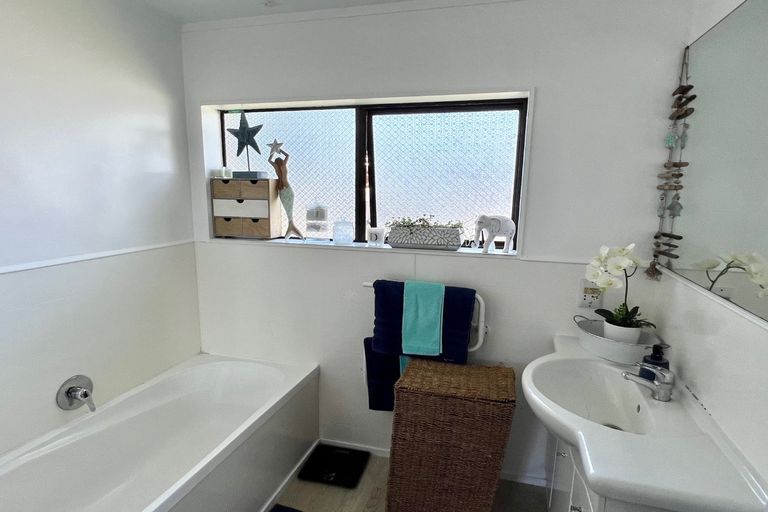 Photo of property in 19 Green Lane, Pukekohe, 2120