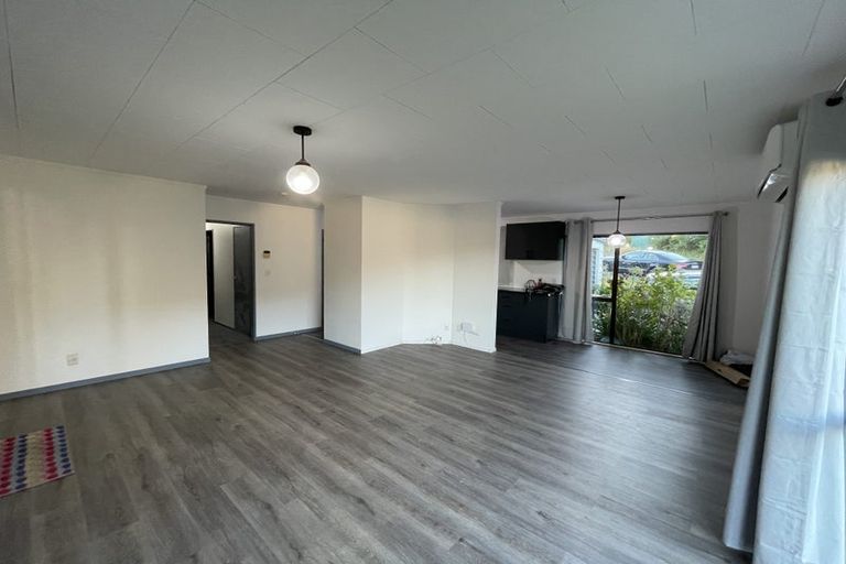 Photo of property in 73 Montgomery Avenue, Karori, Wellington, 6012