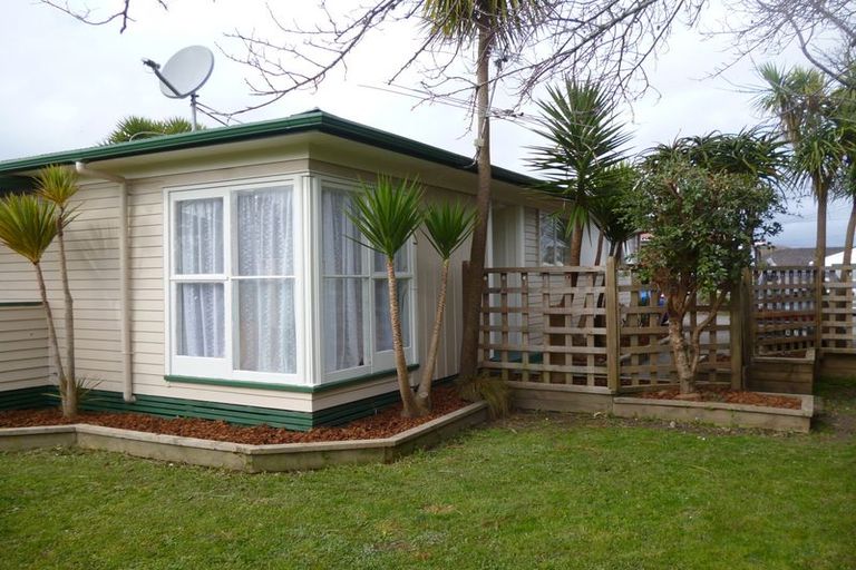 Photo of property in 45 Cargill Street, Papakura, 2110