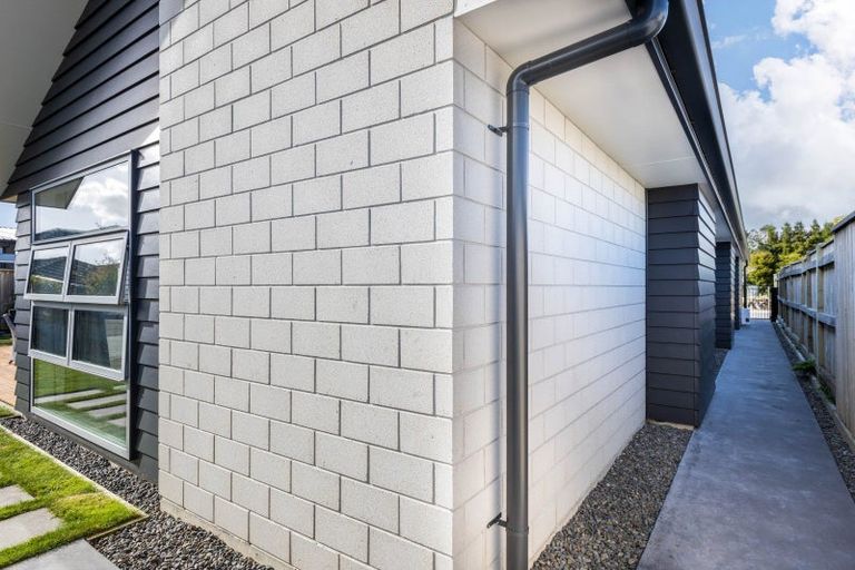 Photo of property in 7 Tupare Place, Highlands Park, New Plymouth, 4312