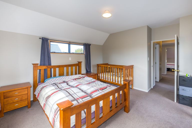 Photo of property in 128a Mcfaddens Road, St Albans, Christchurch, 8052