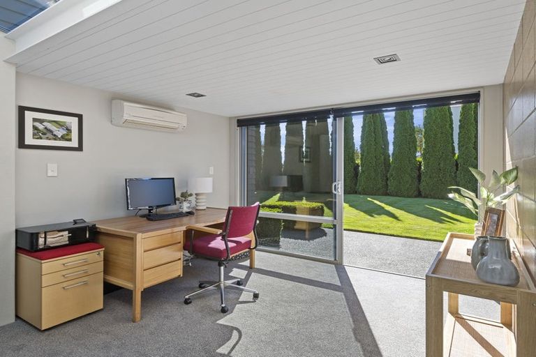 Photo of property in 21 Croftwood Lane, Harewood, Christchurch, 8051