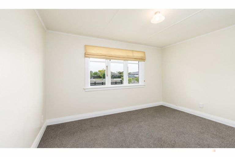 Photo of property in 51 Rhodes Street, Waimate, 7924