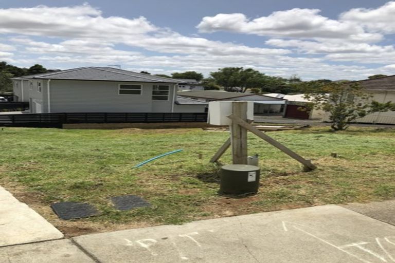 Photo of property in 1 Danden Way, Pukekohe, 2120