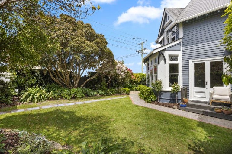 Photo of property in 557 Highgate, Maori Hill, Dunedin, 9010
